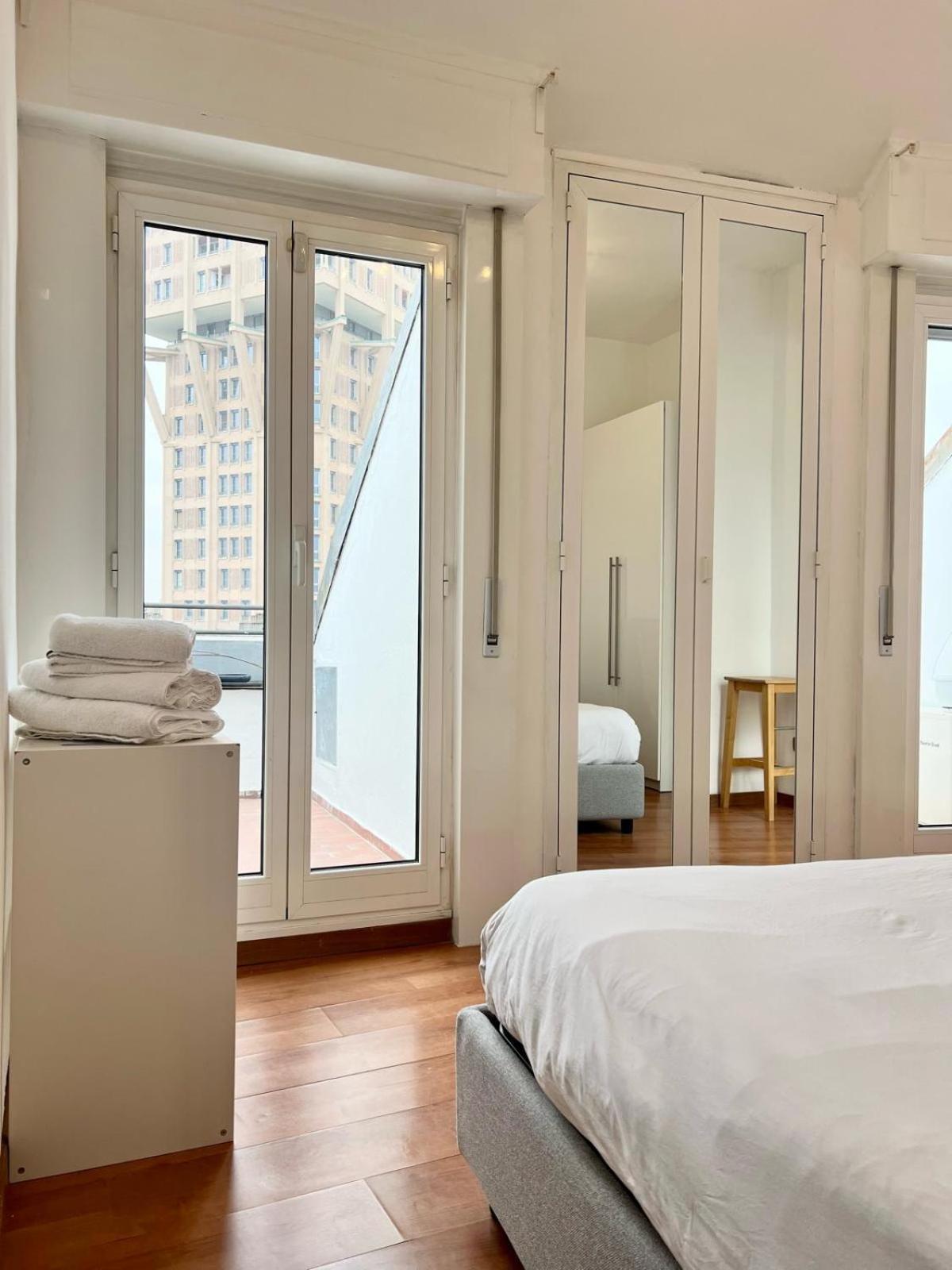 Comecasa 2 Bedrooms Apartment 450Mt From Duomo Милан Экстерьер фото